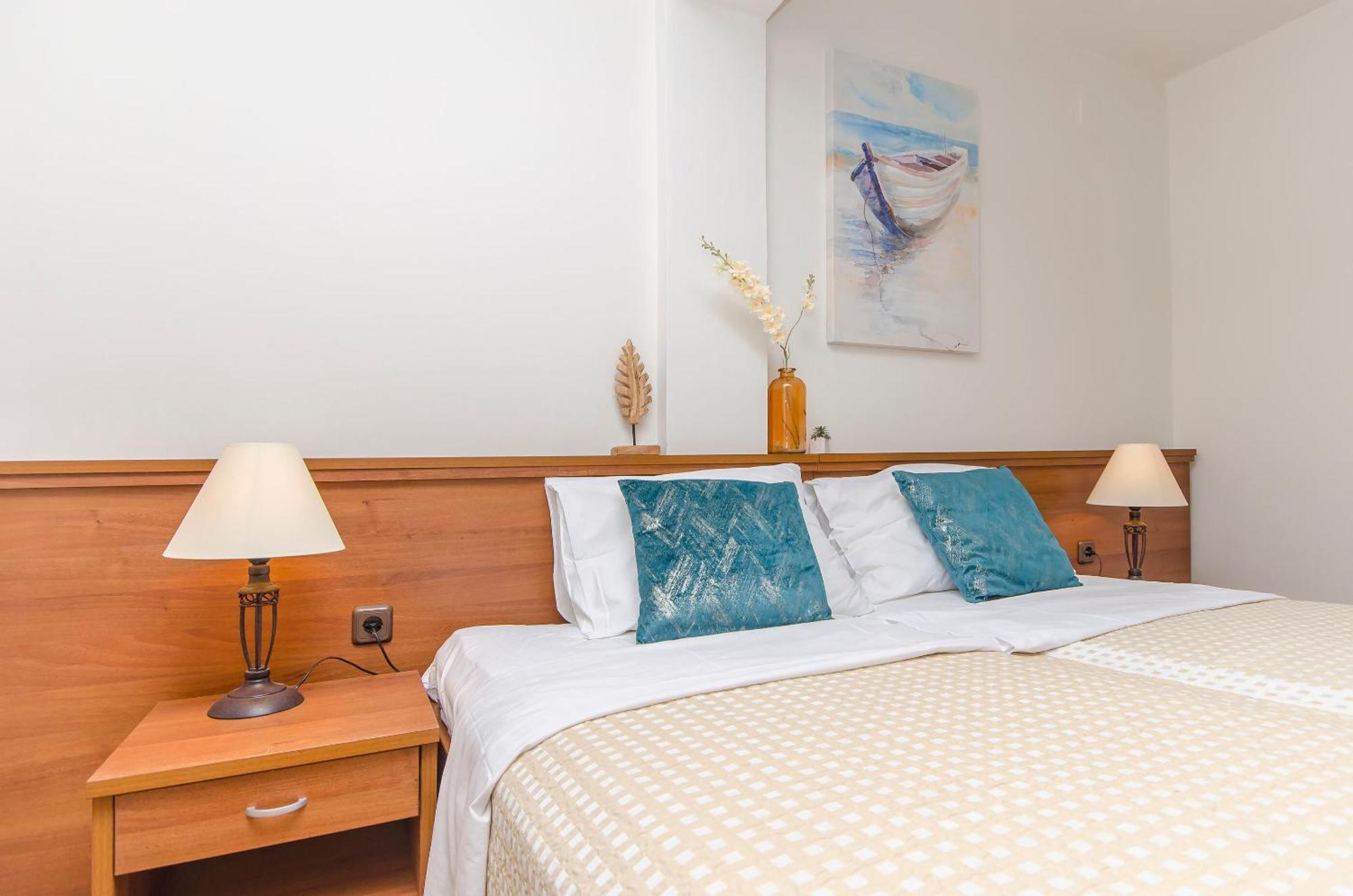 House Hotel Plava Laguna Tisno Εξωτερικό φωτογραφία