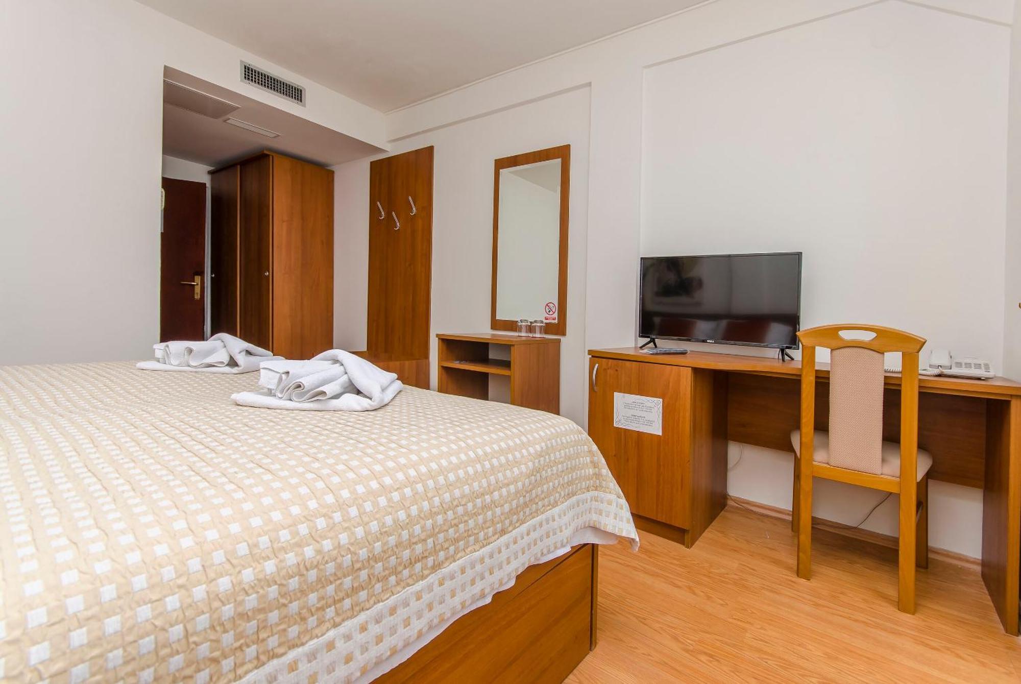 House Hotel Plava Laguna Tisno Εξωτερικό φωτογραφία