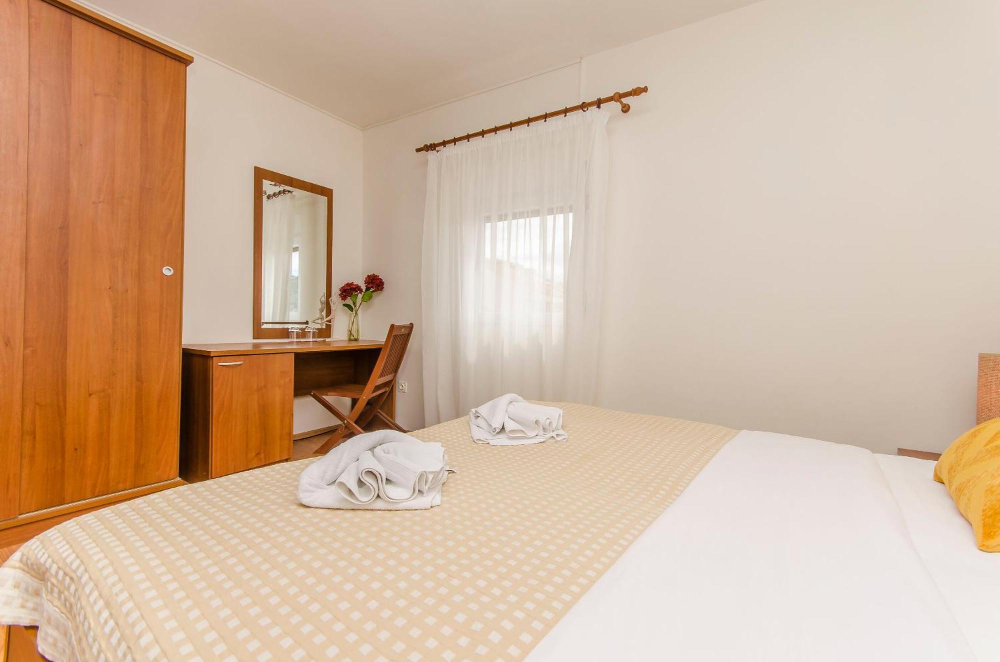 House Hotel Plava Laguna Tisno Εξωτερικό φωτογραφία