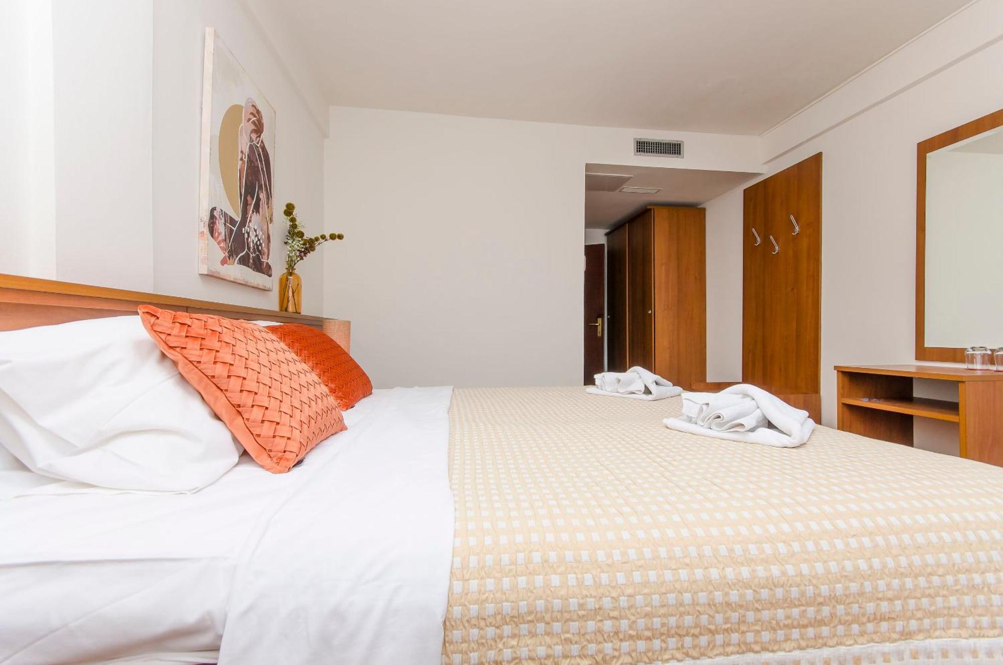 House Hotel Plava Laguna Tisno Εξωτερικό φωτογραφία
