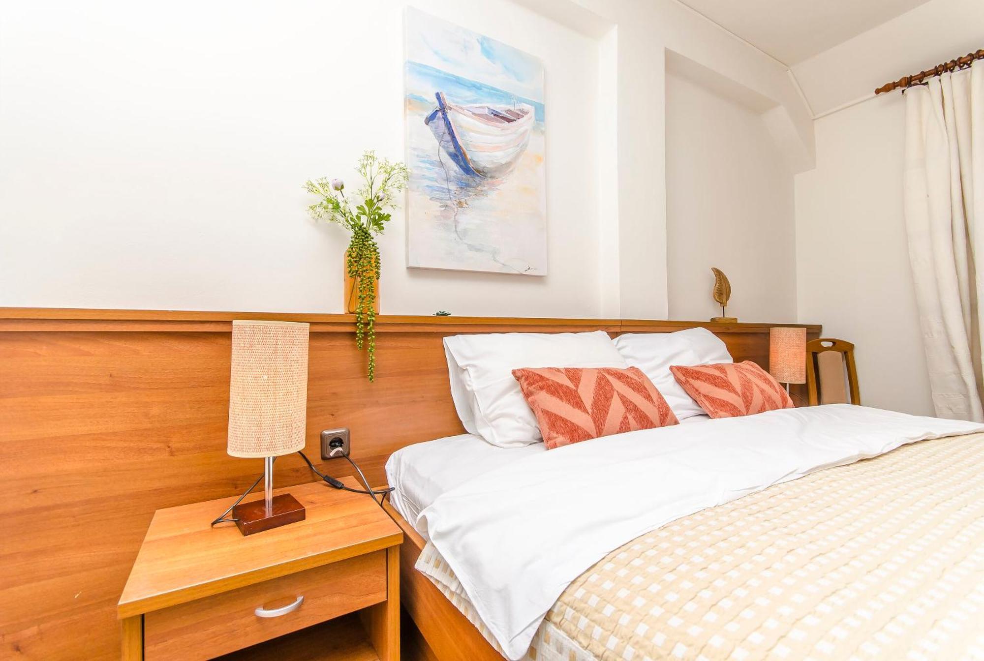 House Hotel Plava Laguna Tisno Εξωτερικό φωτογραφία