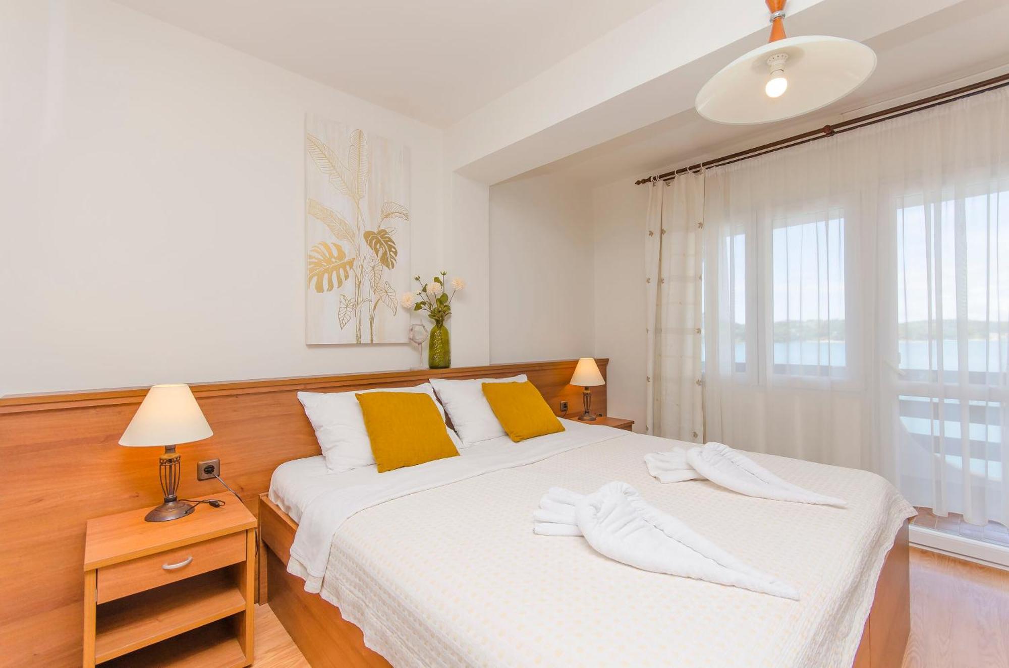 House Hotel Plava Laguna Tisno Εξωτερικό φωτογραφία